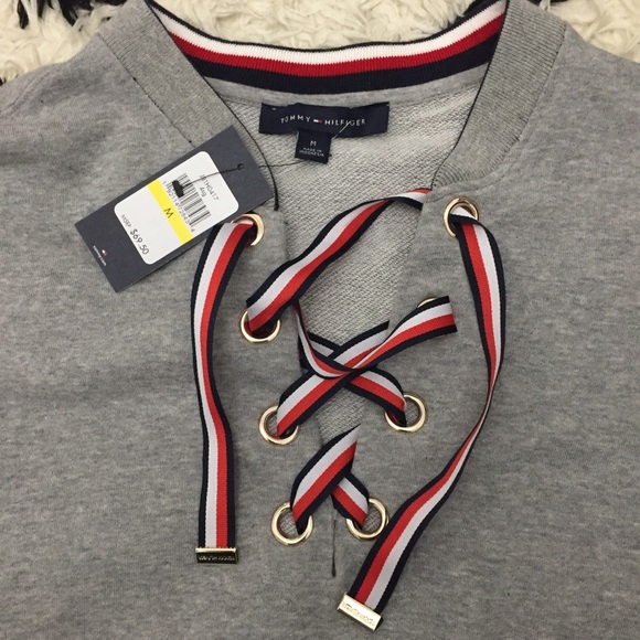 Tommy Hilfiger gray v neck ties sweatshirt - Picture 2 of 3